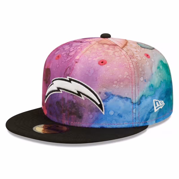 Los Angeles Chargers 2022 NFL On-Field Crucial Catch New Era 59FIFTY Fitted Cap product photo