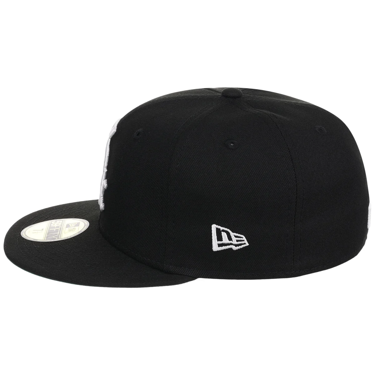 Chicago White Sox MLB Black Dome New Era 59FIFTY detail view