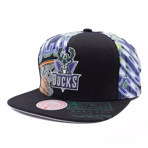 Milwaukee Bucks Shirt Remix Mitchell & Ness Snapback NBA Cap Black product photo