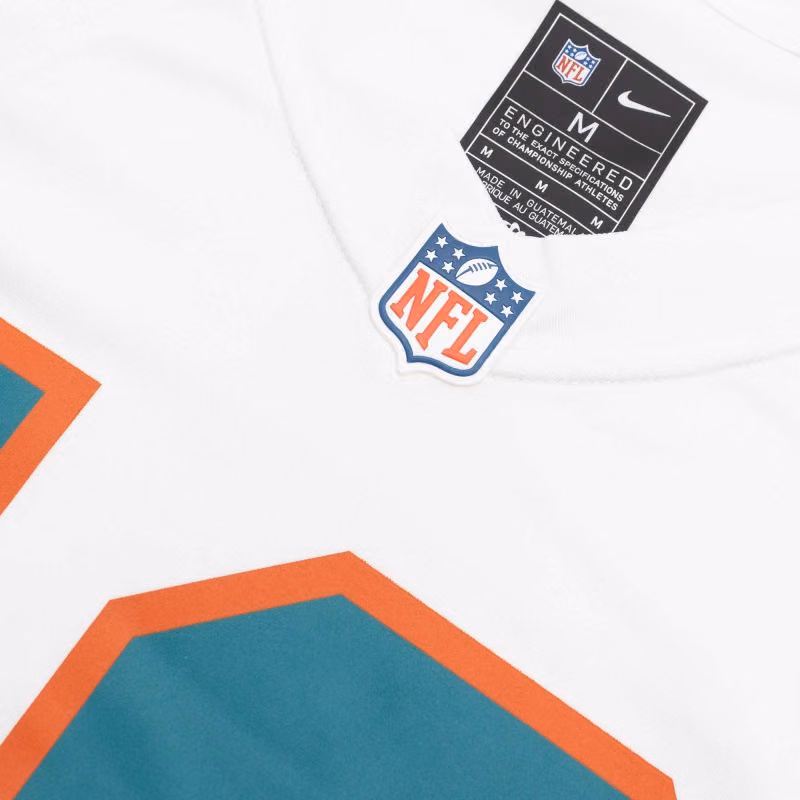 Tyreek Hill #10 Miami Dolphins Classic Nike Game NFL Jersey White view 5