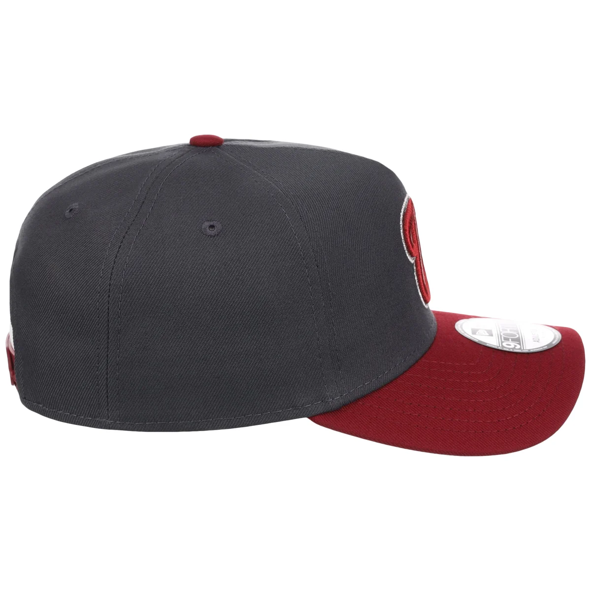 Washington Nationals MLB Graphite x Cardinal FASHION CORE New Era 9FORTY A-Frame detail view