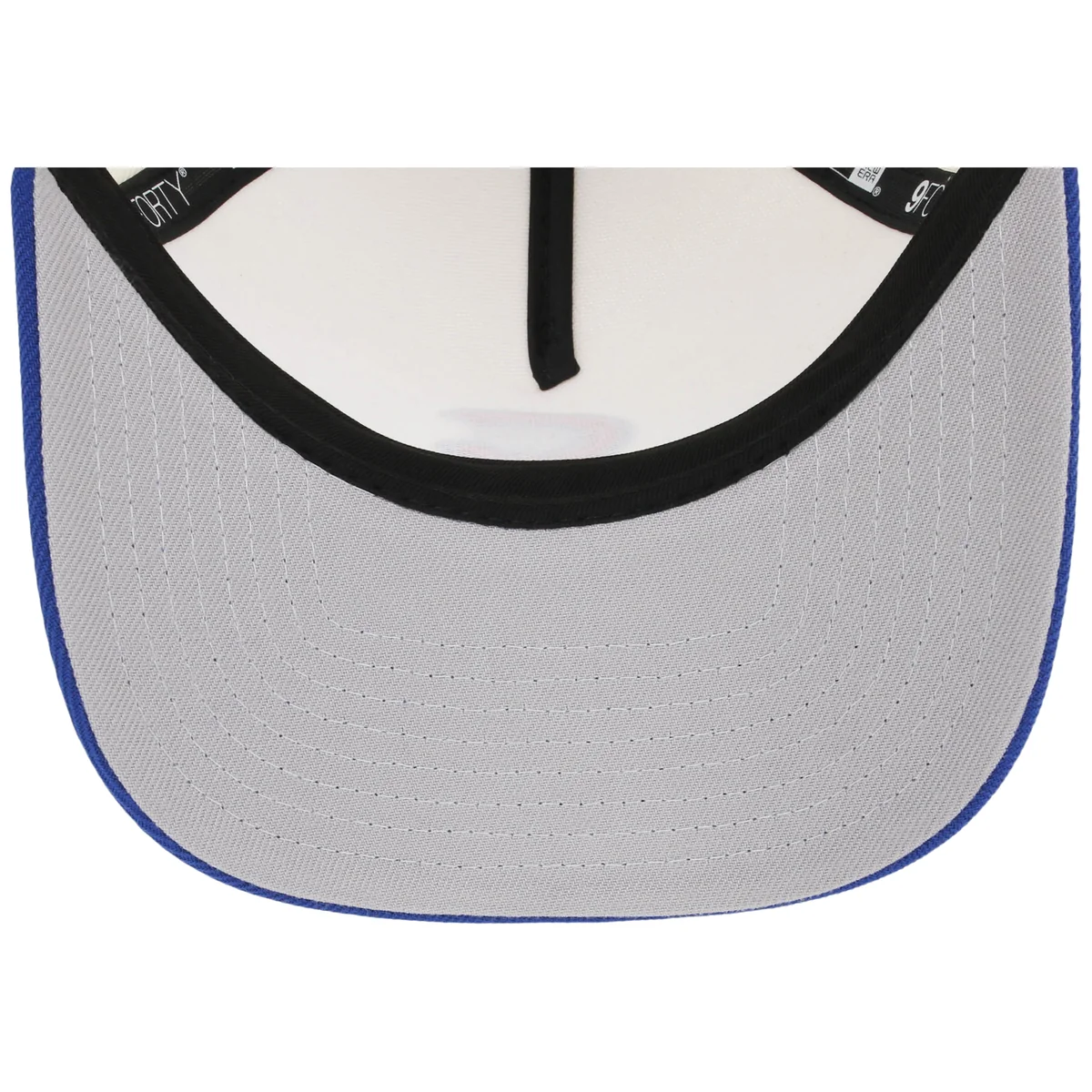 Chicago Cubs Women's New Era 9FORTY Chrome OTC A-Frame back view