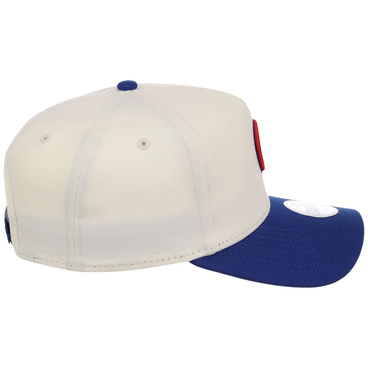 Chicago Cubs Women's New Era 9FORTY Chrome OTC A-Frame detail view