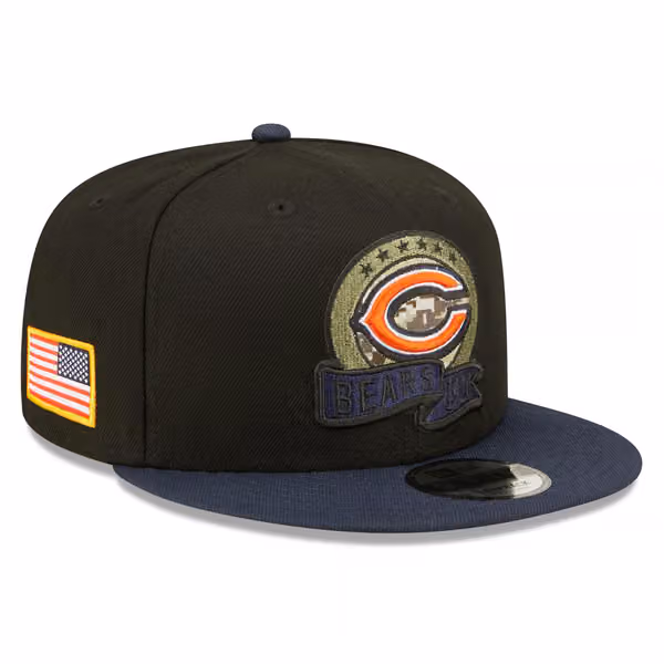 Chicago Bears 2022 NFL On-Field Salute to Service New Era 9FIFTY Snapback Cap product photo