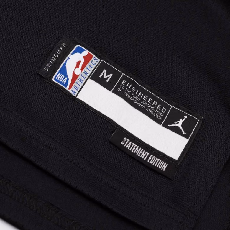 Jaylen Brown #7 Boston Celtics Statement Swingman NBA Jersey Black (YOUTH) view 6
