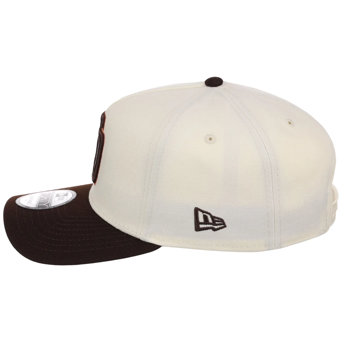 San Diego Padres MLB Chrome x Burnt Wood FASHION CORE New Era 9FORTY A-Frame detail view