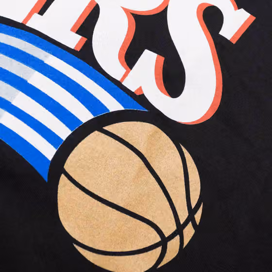 Allen Iverson #3 Philadelphia 76ers Mitchell & Ness NBA T-Shirt Black view 3