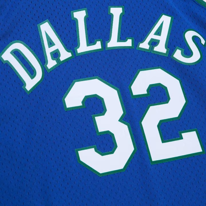 Jamal Mashburn #32 Dallas Mavericks 1993-94 Mitchell & Ness Swingman NBA Jersey Blue view 4