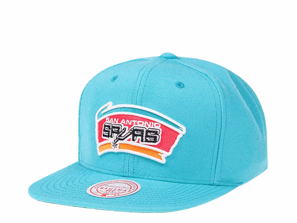 Mitchell & Ness San Antonio Spurs Hardwood Classics Snapback Hat front