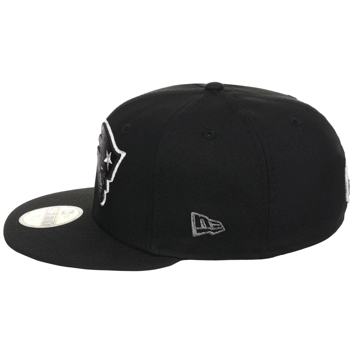 New England Patriots NFL Liquid Titanium New Era 59FIFTY detail view