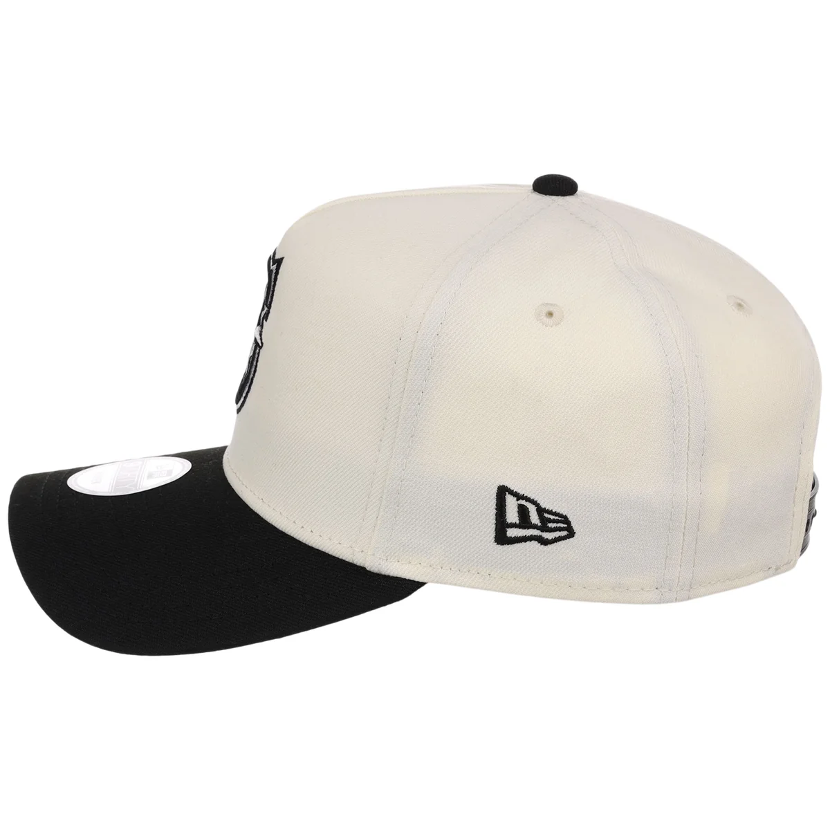 Seattle Mariners Women's New Era 9FORTY Chrome x Black A-Frame detail view