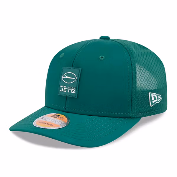 New York Jets 2025 NFL On-Field Sideline 9SEVENTY Trucker Snapback Cap Green product photo