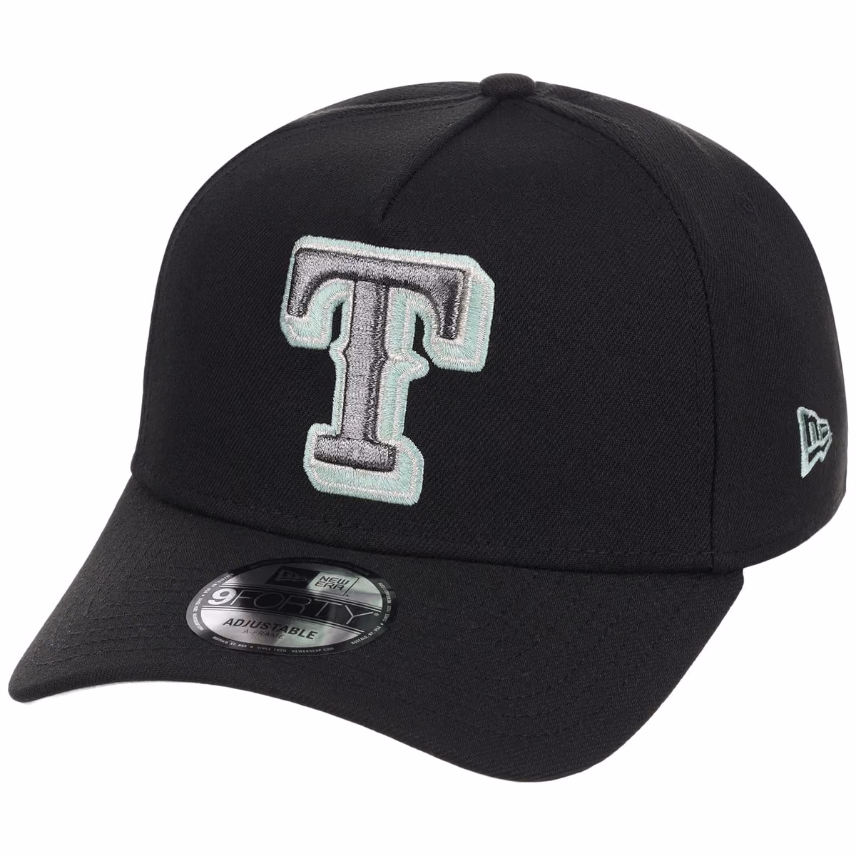 Texas Rangers MLB Alpine Snow New Era 9FORTY A-Frame detail view