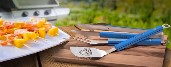 Tennessee Titans Spirit NFL Barbecue Set (3-Piece) view 3