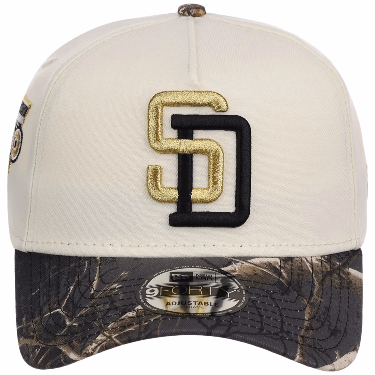 San Diego Padres MLB Black Realtree Chrome New Era 9FORTY detail view