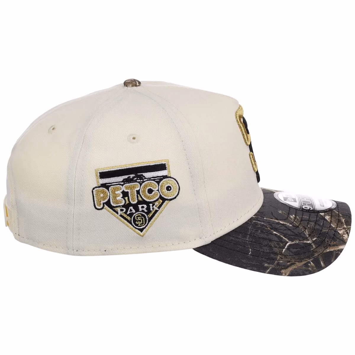 San Diego Padres MLB Black Realtree Chrome New Era 9FORTY detail view