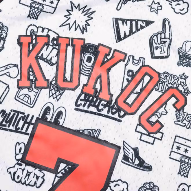 Toni Kukoč #7 Chicago Bulls Doodle Mitchell & Ness Swingman NBA Jersey view 4