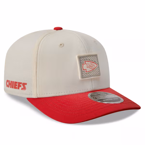 Kansas City Chiefs 2026 NFL Training Camp 9SEVENTY Stretch-Snap Cap Cream/Red product photo