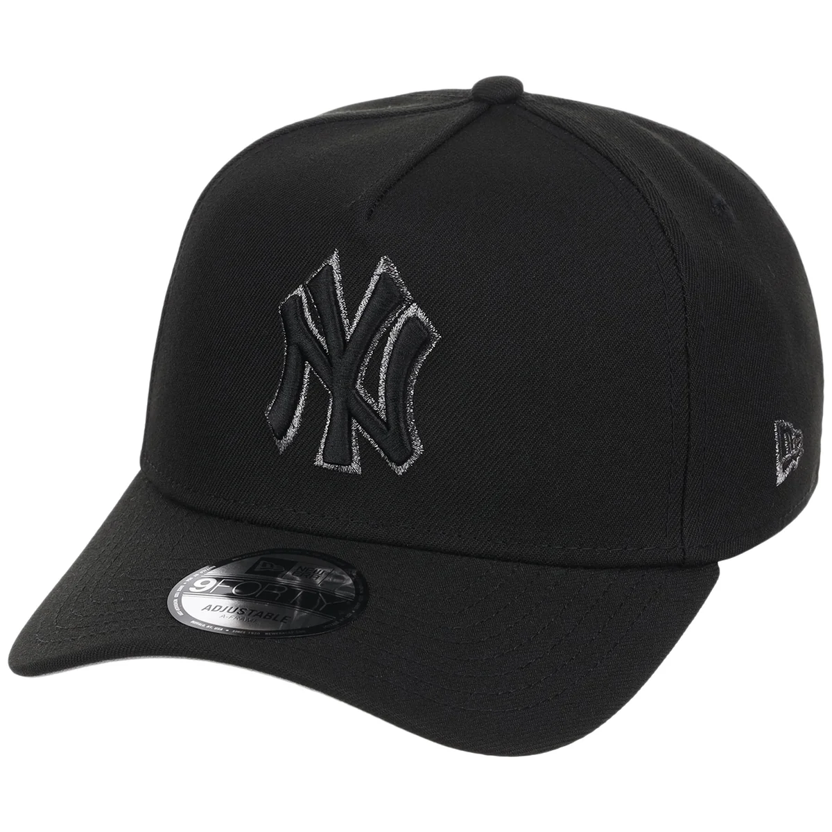 New York Yankees MLB Black x Pewter FASHION CORE New Era 9FORTY A-Frame detail view