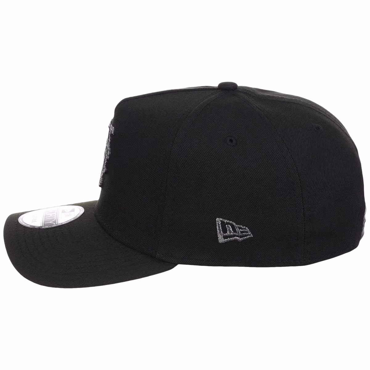 New York Mets MLB Liquid Titanium New Era 9FORTY A-Frame detail view