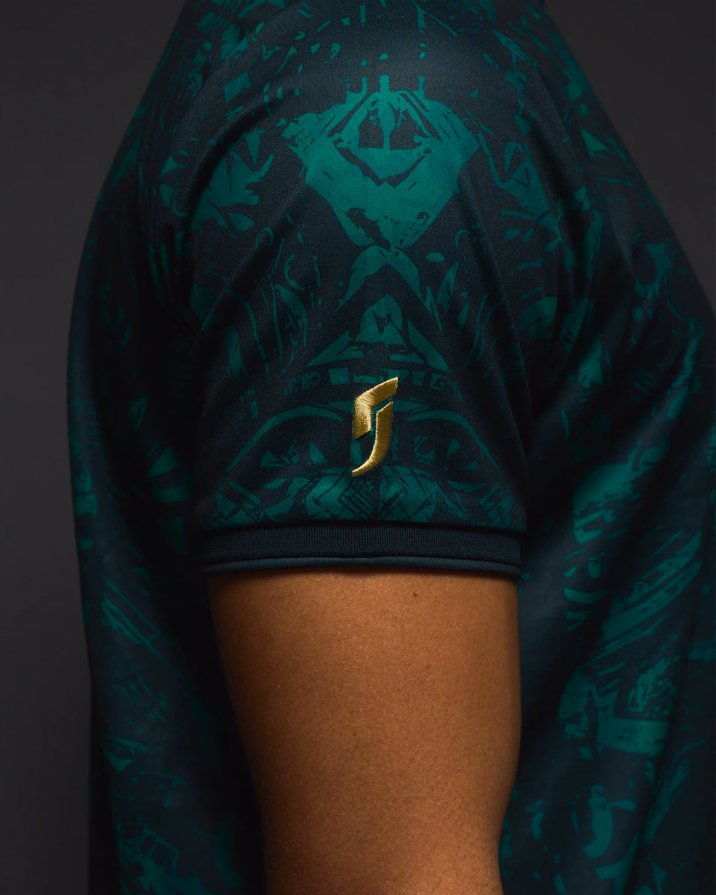 Jersevo Custom Personalized El Leon Jersey right sleeve detail