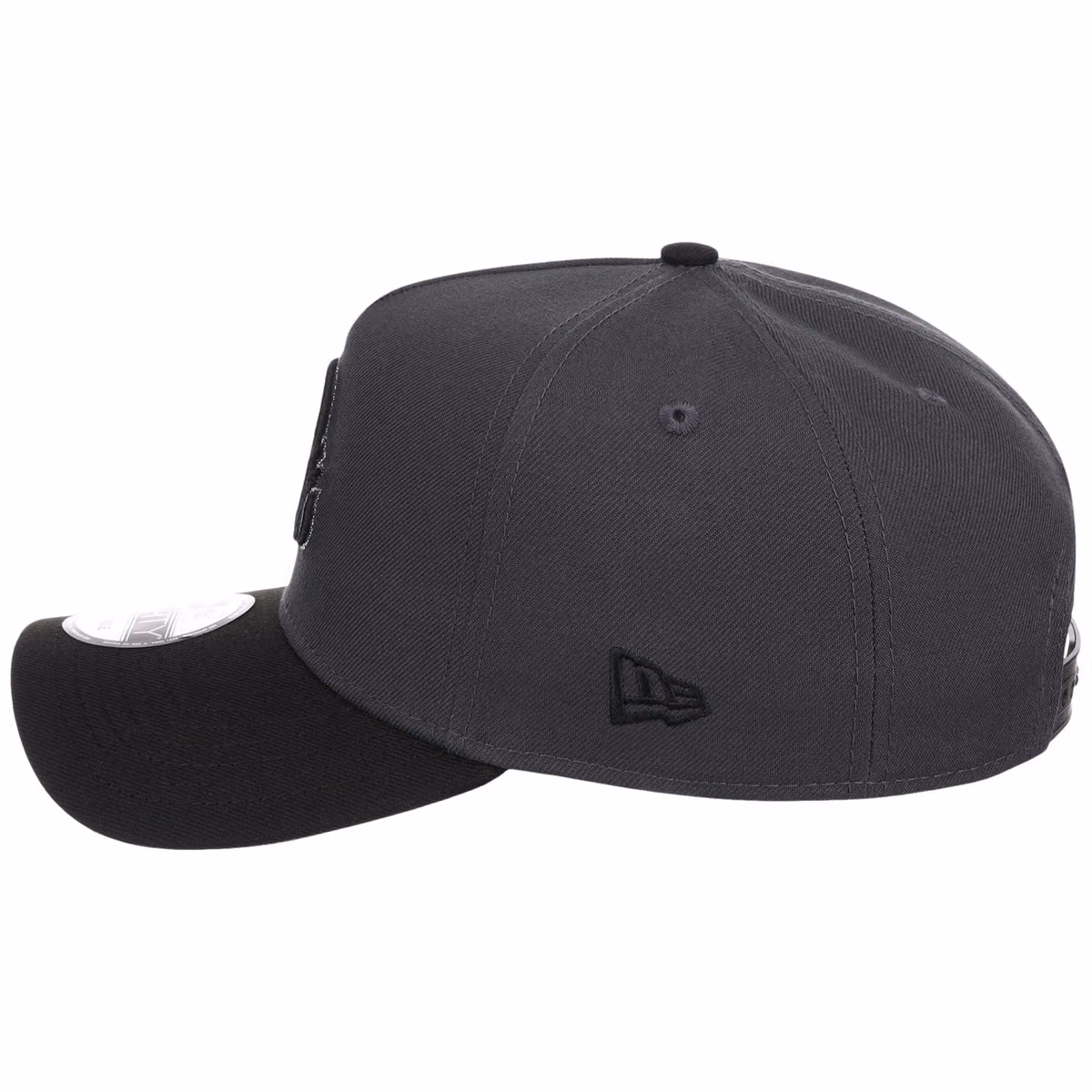 Baltimore Orioles MLB Graphite x Black FASHION CORE New Era 9FORTY A-Frame detail view