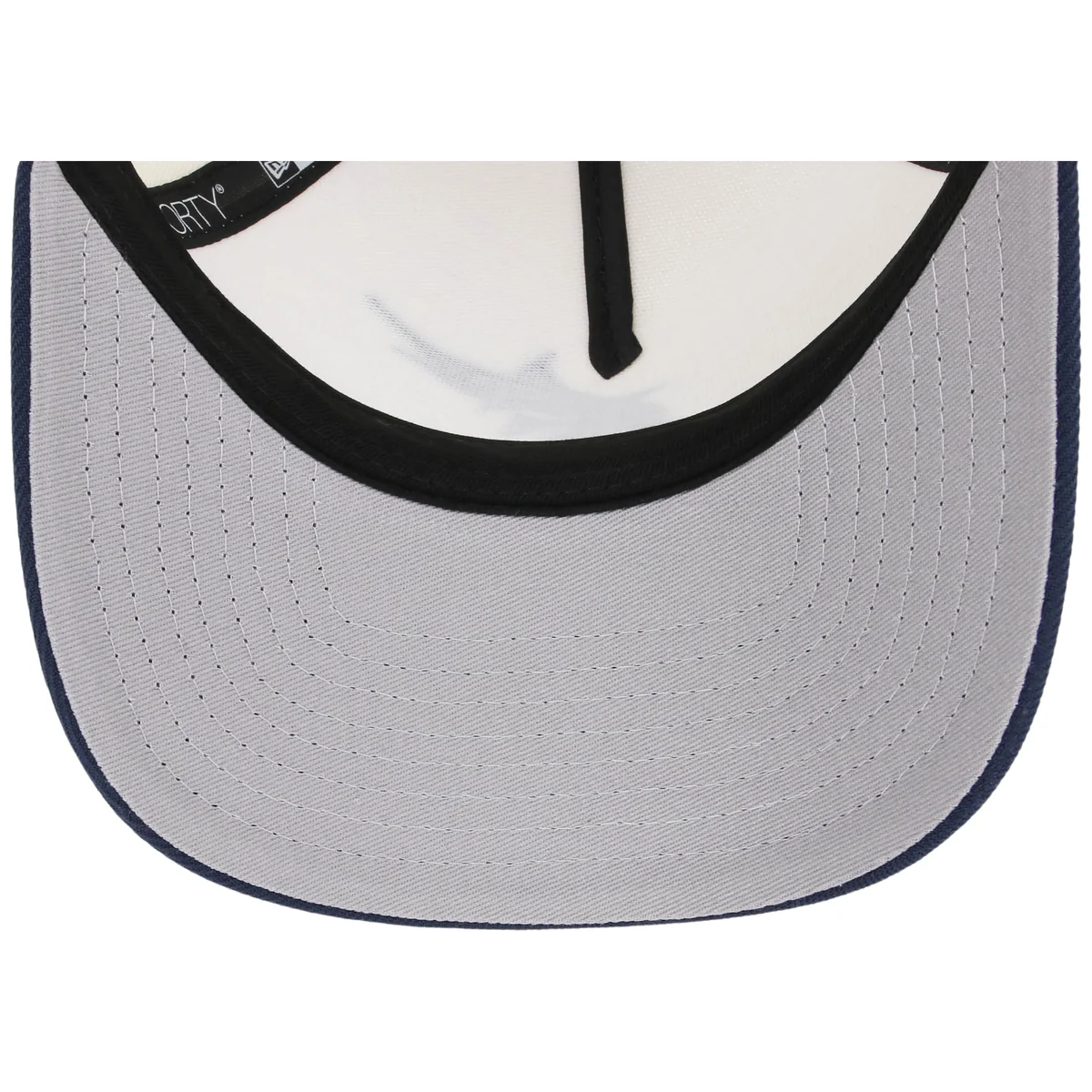 Seattle Mariners MLB Chrome x Navy FASHION CORE New Era 9FORTY A-Frame back view