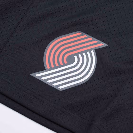 Portland Trail Blazers 1999-00 Mitchell & Ness Swingman NBA Shorts Black view 3