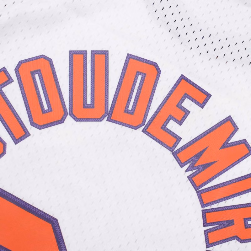 Amar'e Stoudemire #32 Phoenix Suns 2002-03 Mitchell & Ness Swingman NBA Jersey White view 5