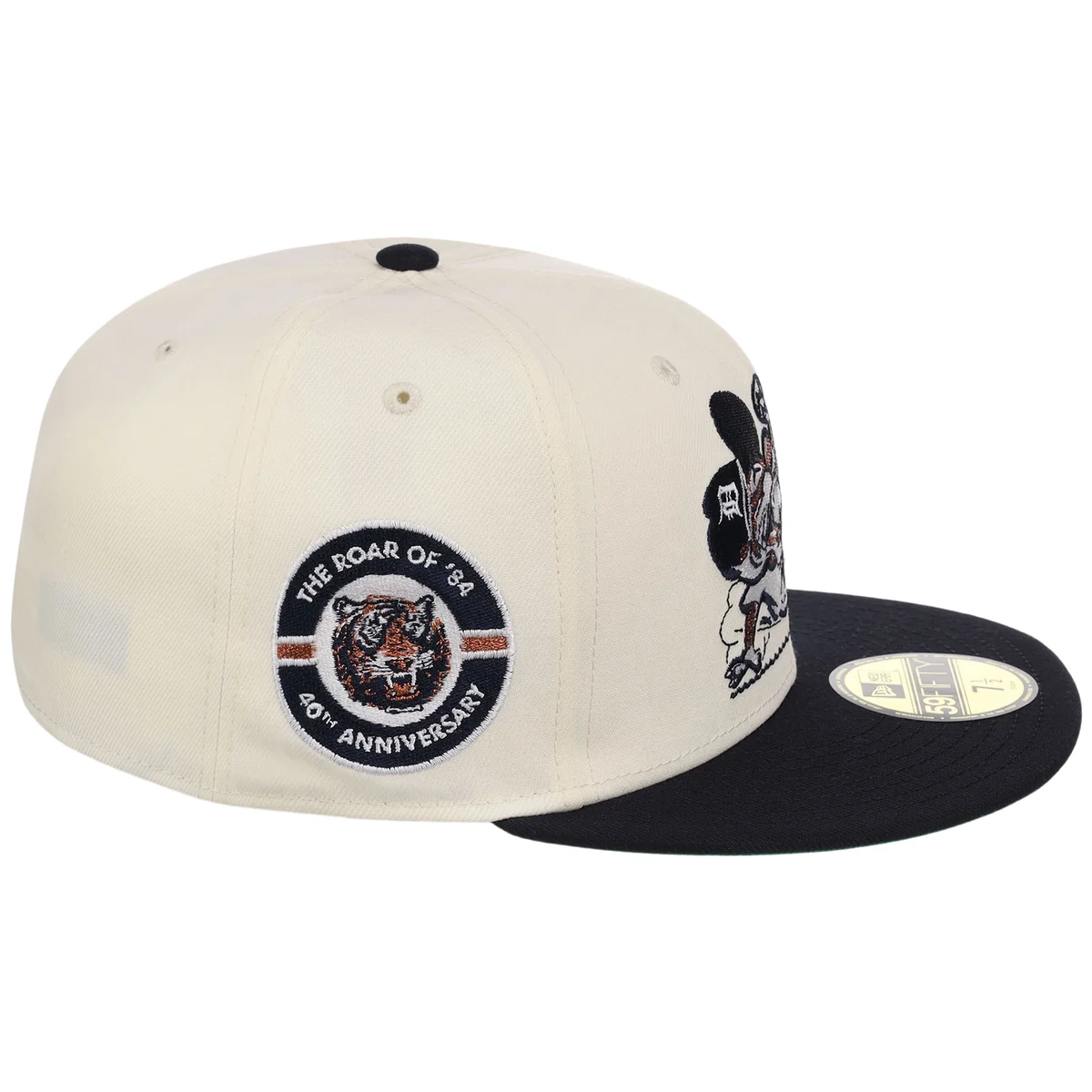 Detroit Tigers Friday Flux New Era 59FIFTY (Chrome/Navy) detail view