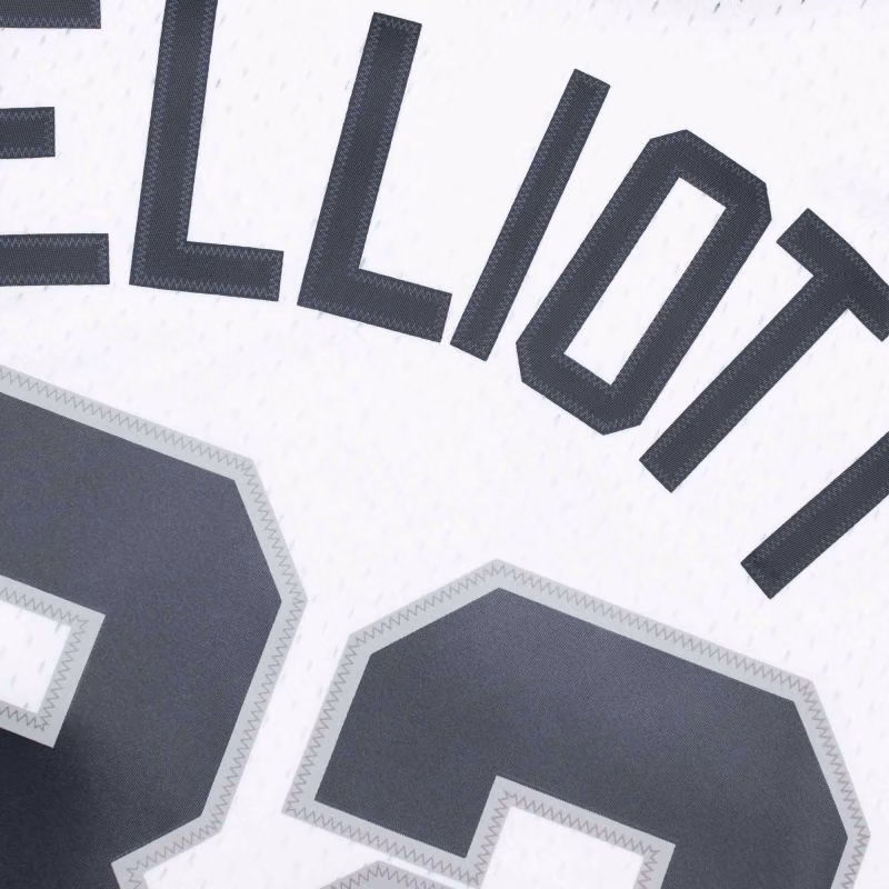 Sean Elliott #32 San Antonio Spurs 1998-99 Mitchell & Ness Swingman NBA Jersey White view 4