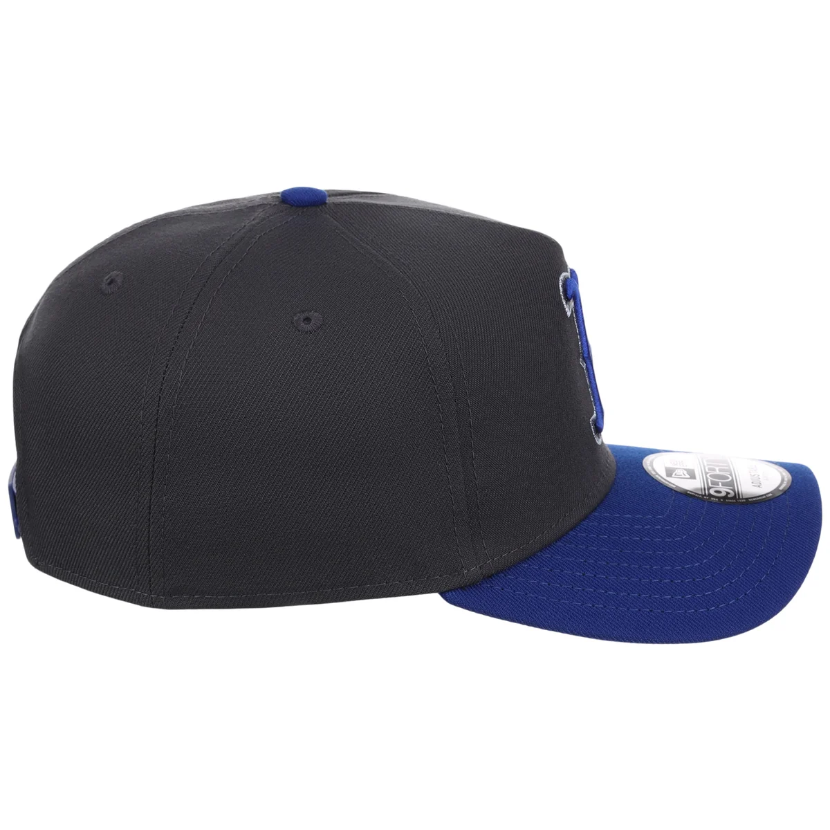Boston Red Sox MLB Graphite x Royal FASHION CORE New Era 9FORTY A-Frame detail view
