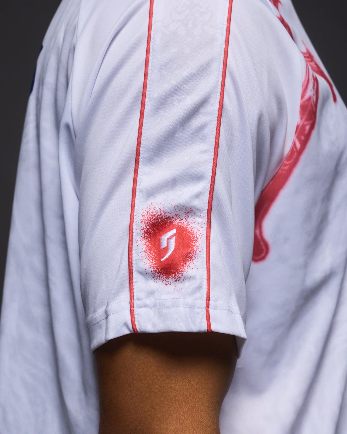 Jersevo Custom Personalized Becks Retro Jersey right sleeve detail