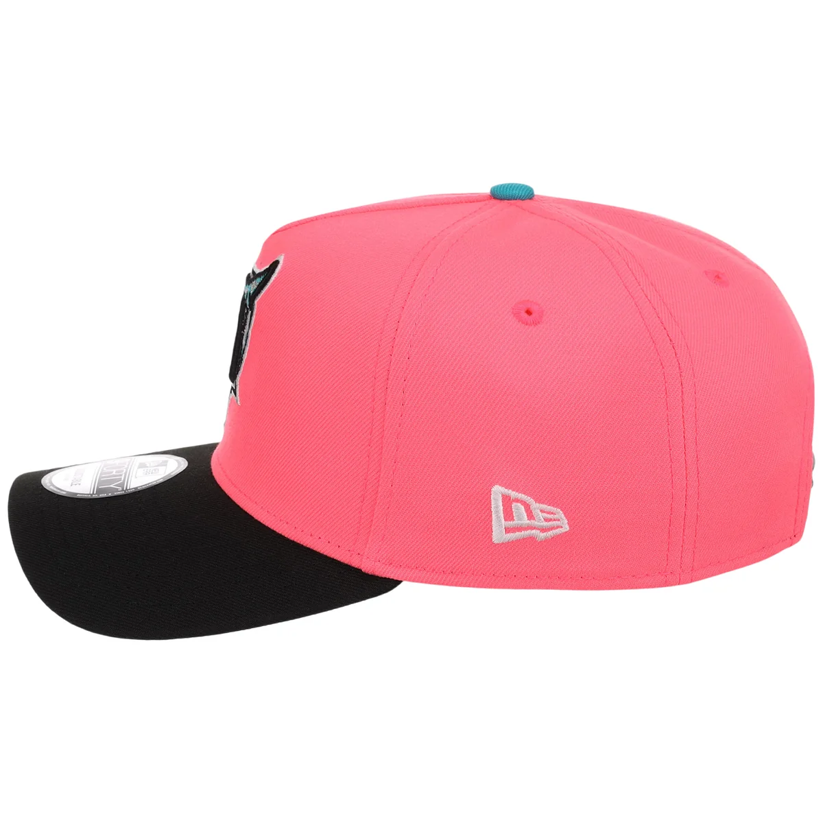 Florida Marlins MLB Flipmode 2.0 New Era 9FORTY A-Frame (Pink/Black/Gray) detail view