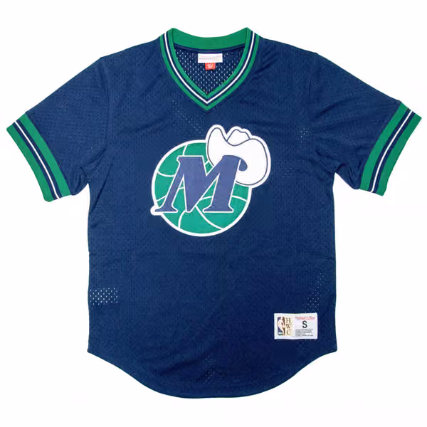 Dallas Mavericks Unbeaten Mitchell & Ness NBA V-Neck Mesh Shirt Navy view 1