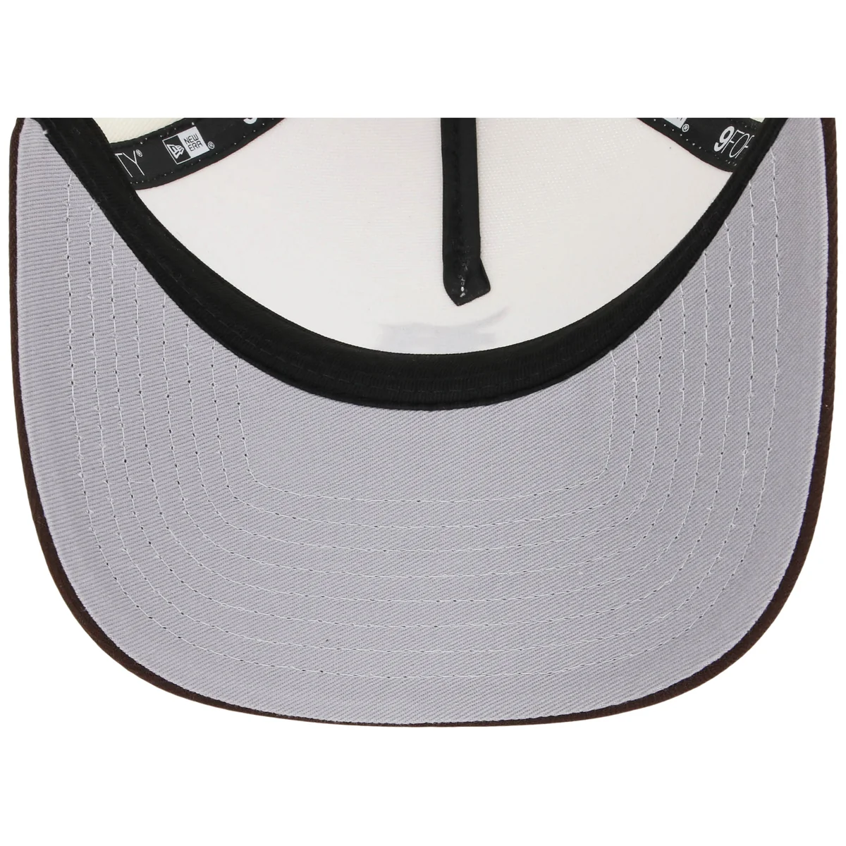 Atlanta Braves MLB Chrome x Burnt Wood FASHION CORE New Era 9FORTY A-Frame back view