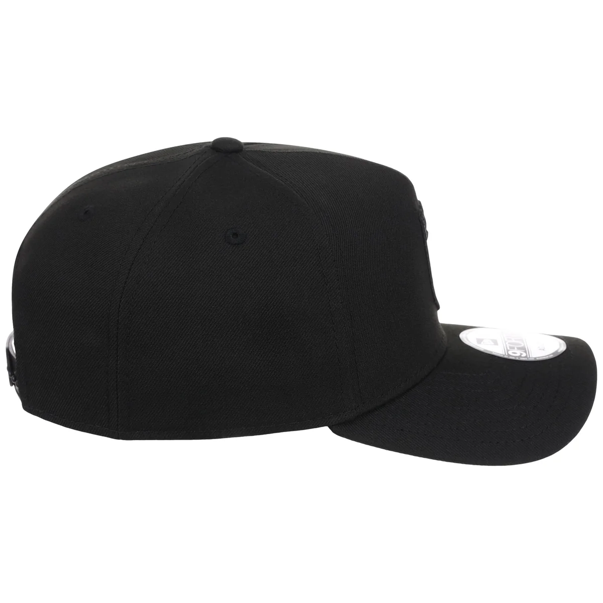 Kansas City Royals MLB Black x Royal FASHION CORE New Era 9FORTY A-Frame detail view