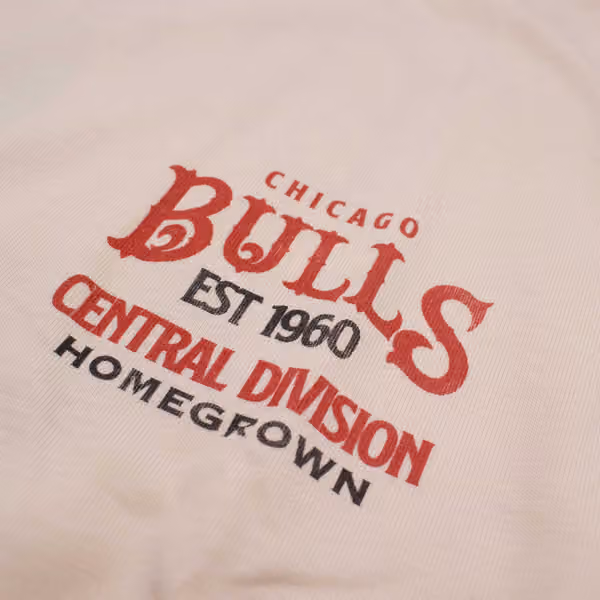 Chicago Bulls Full Court Pressed NBA T-Shirt Cream view 4