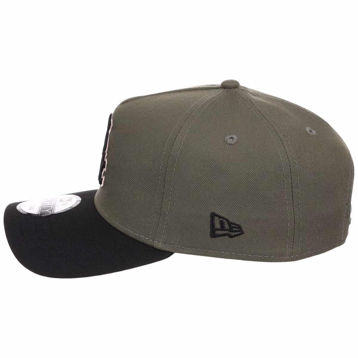 Chicago White Sox MLB Olive x Black & Pink FASHION CORE New Era 9FORTY A-Frame detail view