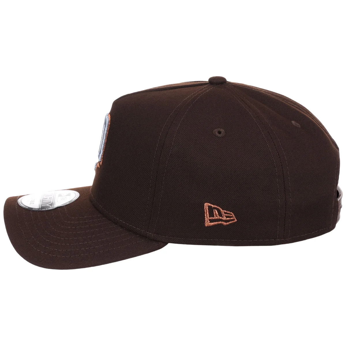 Minnesota Twins MLB Frosted Bark New Era 9FORTY A-Frame detail view