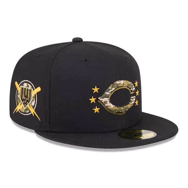 Cincinnati Reds 2024 MLB Authentic Armed Forces New Era 59FIFTY Fitted Cap product photo