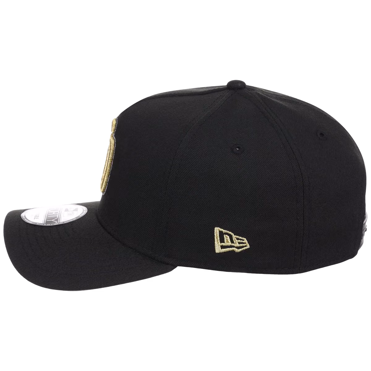 San Diego Padres MLB Black x Gold FASHION CORE New Era 9FORTY A-Frame detail view