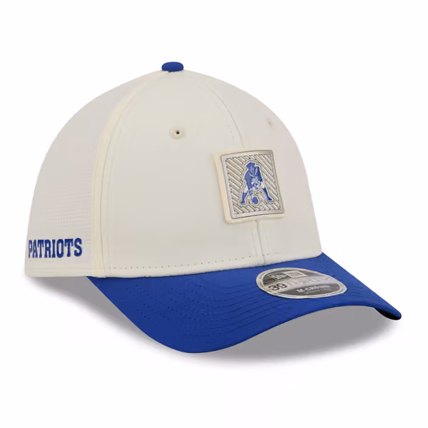 New England Patriots Historic Logo 2026 NFL Training Camp 39THIRTY Flex Cap Cream/Blue product photo