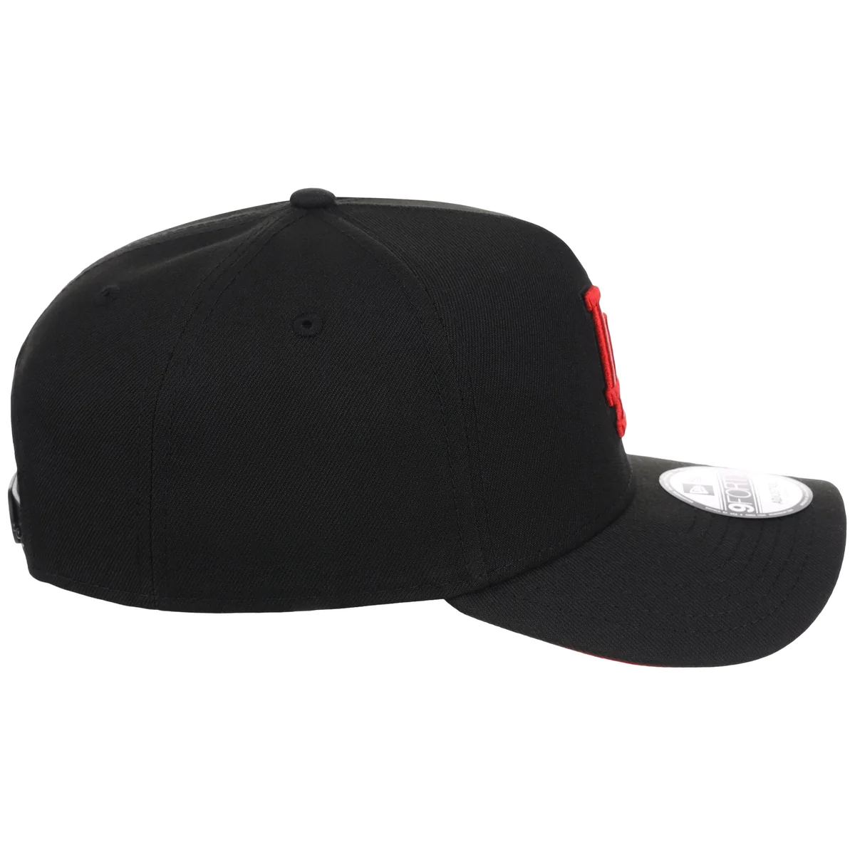 Los Angeles Dodgers MLB Black x Red FASHION CORE New Era 9FORTY A-Frame detail view