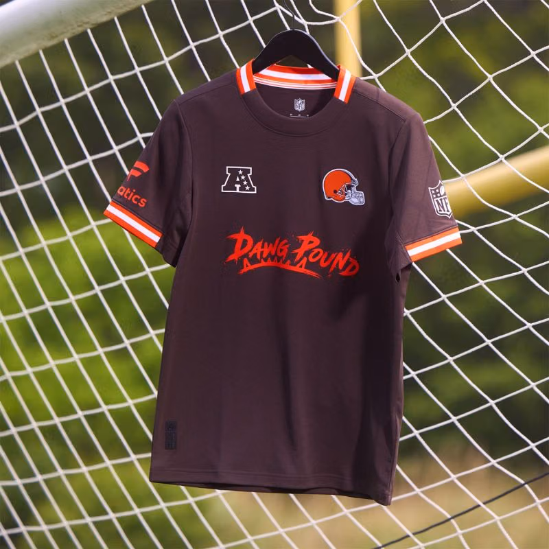 Cleveland Browns NFL Football x Football Fan Jersey view 3