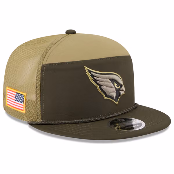 Arizona Cardinals 2025 NFL Salute to Service 9FIFTY Split Panel Trucker Snapback Cap Olive product photo