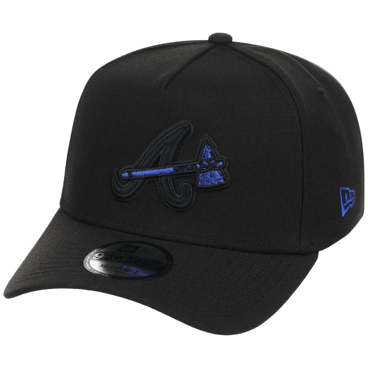 Atlanta Braves MLB Black x Royal FASHION CORE New Era 9FORTY A-Frame detail view