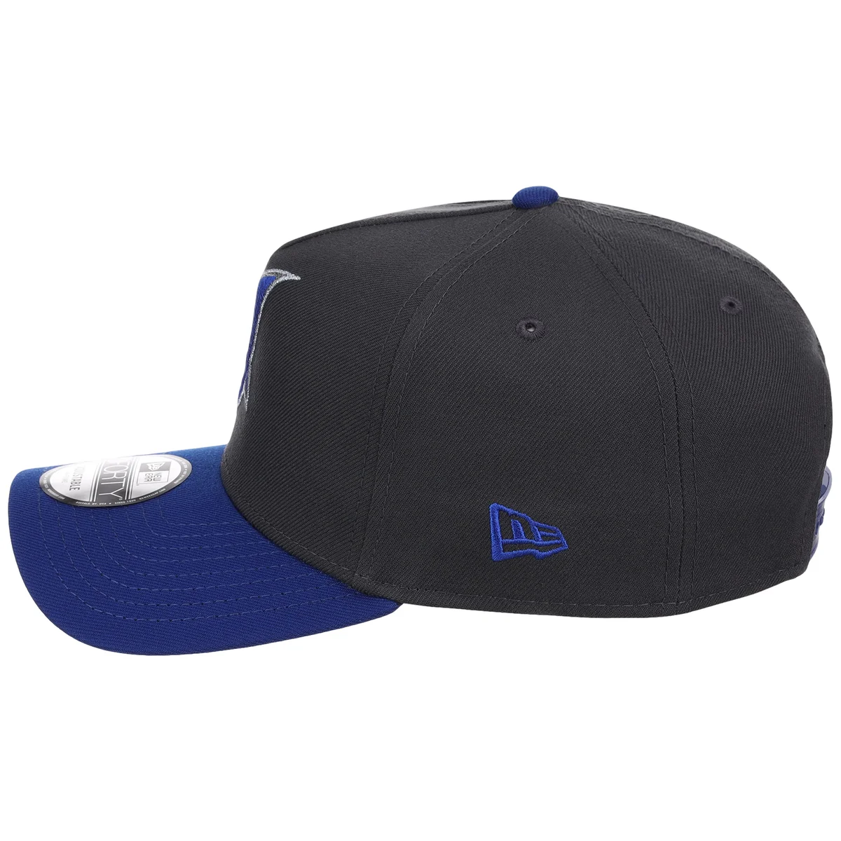 Cleveland Indians MLB Graphite x Royal FASHION CORE New Era 9FORTY A-Frame detail view