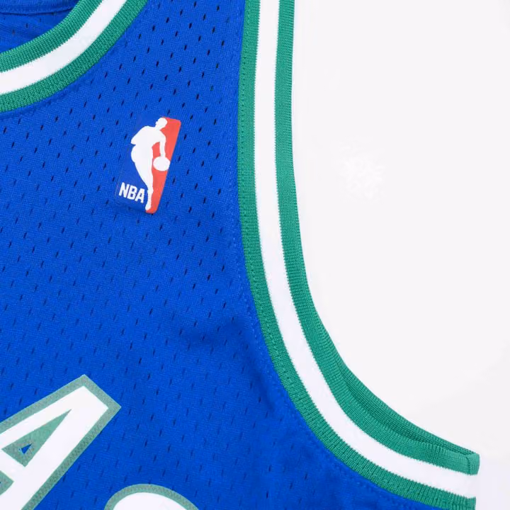 Jason Kidd #5 Dallas Mavericks 1994-95 Mitchell & Ness Swingman NBA Jersey Blue view 5