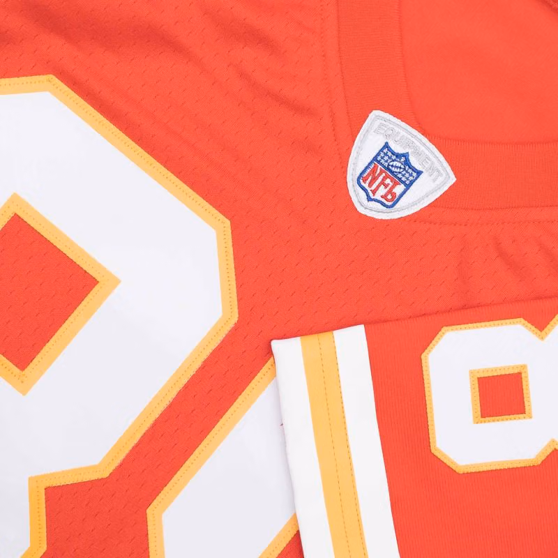 Tony Gonzalez #88 Kansas City Chiefs Mitchell & Ness Throwback NFL Jersey Red view 4